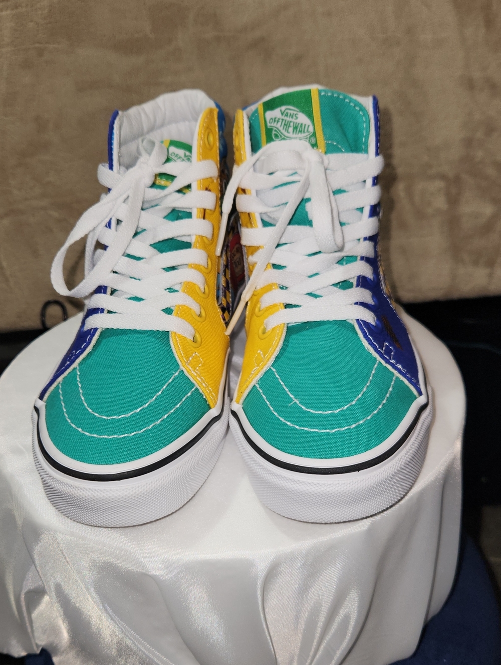 Women 5.5 Oscar taxi Vans Colorblock High-Top Sneakers in Teal, Yellow, and Blue